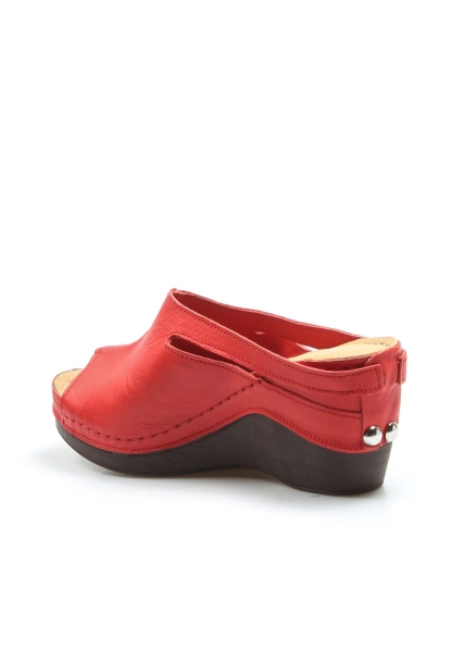 MirgeShoes Kadın Dolgu Topuklu Terlik İçi Dışı Hakiki Deri Kırmızı  MRG0111022611113