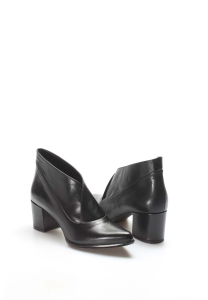 MirgeShoes Siyah Kadın Klasik Bot İçi Dışı Kaliteli Hakiki Deri MRG0114926226-753