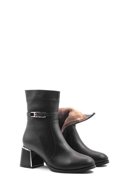 MirgeShoes Siyah Fermuarlı Kadın Topuklu Bot İçi Kürklü Dışı Hakiki Deri MRG0119411261477