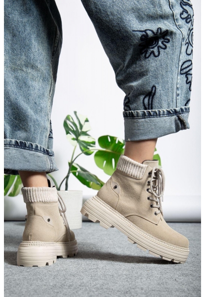 MirgeShoes Krem Bağcıklı Kadın Worker Bot Rahat Yüksek Kalın Taban MRG01062323