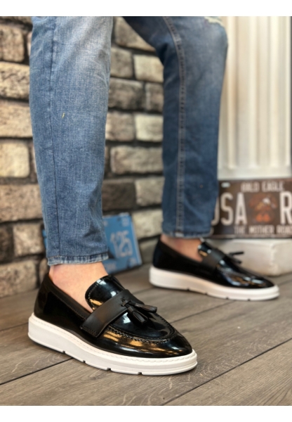 MirgeShoes Siyah Bağcıksız Püsküllü Erkek Loafer Ayakkabı Parlak Rugan Yüksek BYZ Taban MRG01060002323