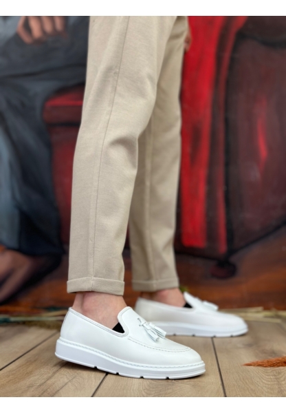 MirgeShoes Beyaz Bağcıksız Püsküllü Erkek Loafer Ayakkabı Cilt Detaylı Yüksek BYZ Taban MRG01060002323