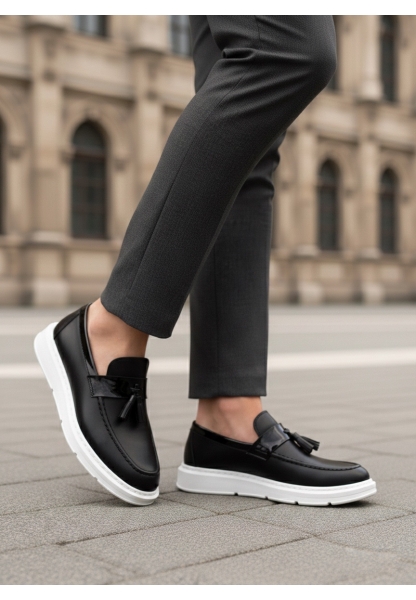 MirgeShoes Siyah Bağcıksız Püsküllü Erkek Loafer Ayakkabı Süet Detaylı Yüksek BYZ Taban MRG01060002323