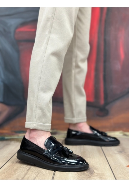 MRG0005 Bağcıksız Yüksek Taban Klasik Rugan Kemerli Püsküllü Erkek Ayakkabı