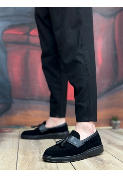 MirgeShoes Siyah Bağcıksız Püsküllü Erkek Loafer Ayakkabı Mat Süet Kemerli Yüksek SYH Taban MRG01060002323