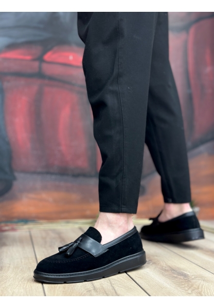 MirgeShoes Siyah Bağcıksız Püsküllü Erkek Loafer Ayakkabı Mat Süet Kemerli Yüksek SYH Taban MRG01060002323