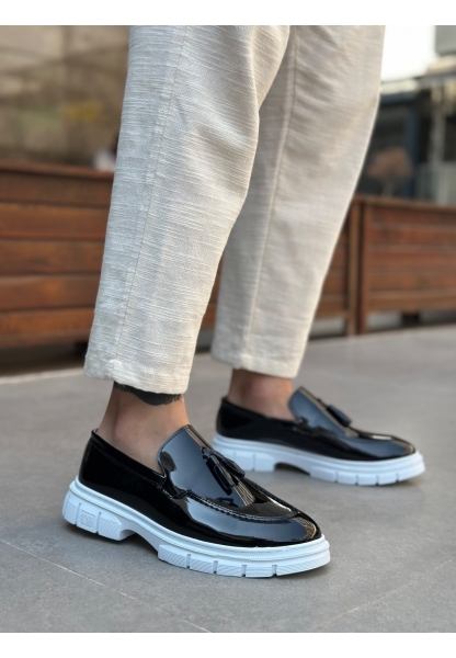 MirgeShoes Siyah Püsküllü Erkek Klasik Rugan Ayakkabı Parlak Cilt Kalın BYZ Taban MRG010602558