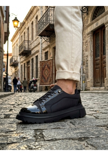 MirgeShoes Siyah Akıllı Lastik Bağcık Erkek Rugan Günlük Ayakkabı Paraşüt Detaylı Yüksek SYH Taban MRG010602563