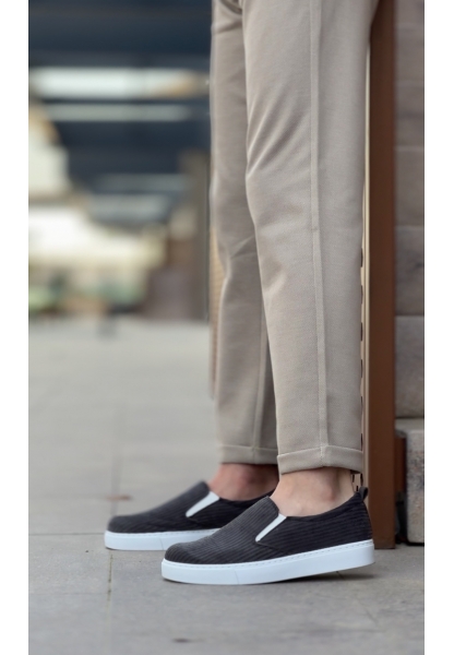 MirgeShoes Gri Bağcıksız Erkek Günlük Ayakkabı Kadife Kalın BYZ Taban MRG010602657