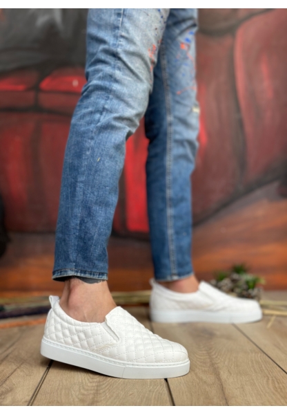 MirgeShoes Beyaz Bağcıksız Erkek Günlük Ayakkabı Kapitone Kalın BYZ Taban MRG010602671