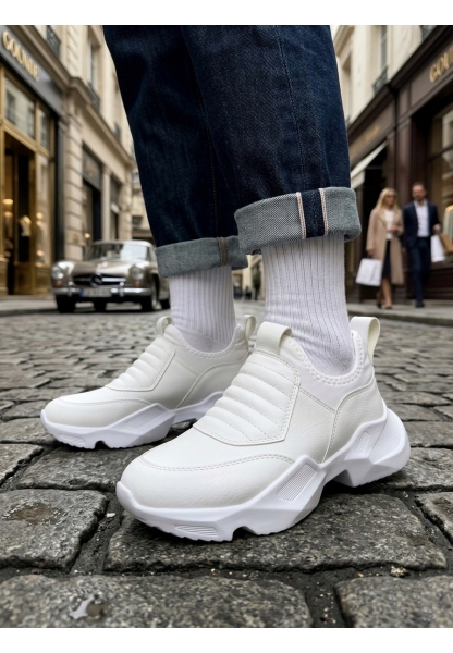 MRG0402 Bağcıksız Rahat Yüksek Taban Beyaz Erkek Spor Yarım Bilek Bot