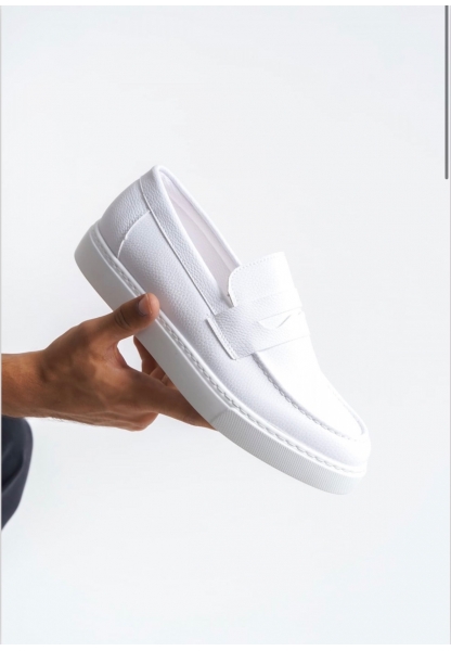 MirgeShoes Beyaz Bağcıksız Erkek Loafer Ayakkabı Kuşaklı Yüksek BYZ Taban MRG010602898
