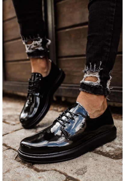 MirgeShoes Parlak Siyah Bağcıklı Erkek Classic Ayakkabı Kalın SYH Taban MRG0106002321