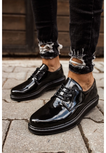 MirgeShoes Parlak Siyah Bağcıklı Erkek Classic Ayakkabı Kalın SYH Taban MRG0106002321