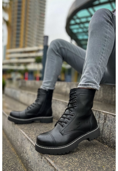 MirgeShoes Mat Siyah Bağcıklı Erkek Military Bot Yüksek Kalın SYH Taban MRG0106002327