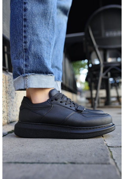 MirgeShoes Siyah Bağcıklı Erkek Spor Ayakkabı Kalın SYH Taban MRG01062391