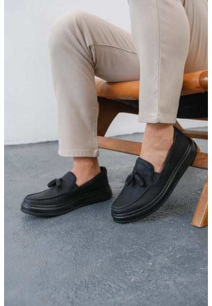 MirgeShoes Mat Siyah Tokalı Erkek Loafer Ayakkabı Kalın SYH Taban MRG01062445