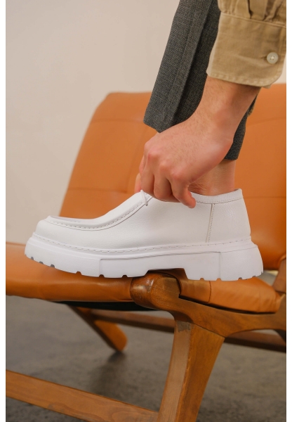 MirgeShoes Beyaz Bağcıklı Erkek Klasik Model Ayakkabı Kalın BYZ Taban MRG01064722