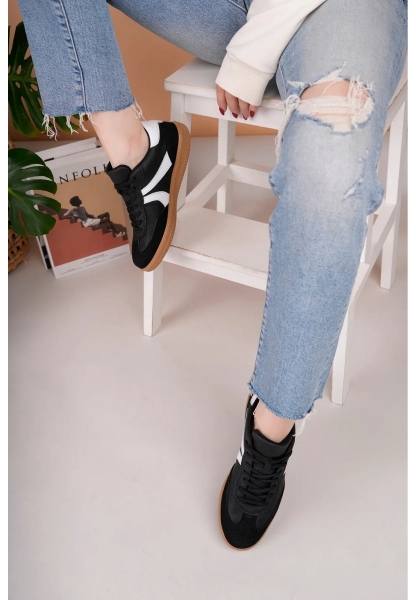 MirgeShoes Siyah-Beyaz Bağcıklı Kadın Günlük Spor Ayakkabı Rahat KHV Taban MRG01062939